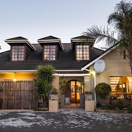 Guest House Ascot Place พอร์ตเอลิซาเบธ ภายนอก รูปภาพ
