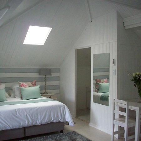 Guest House Ascot Place พอร์ตเอลิซาเบธ ภายนอก รูปภาพ
